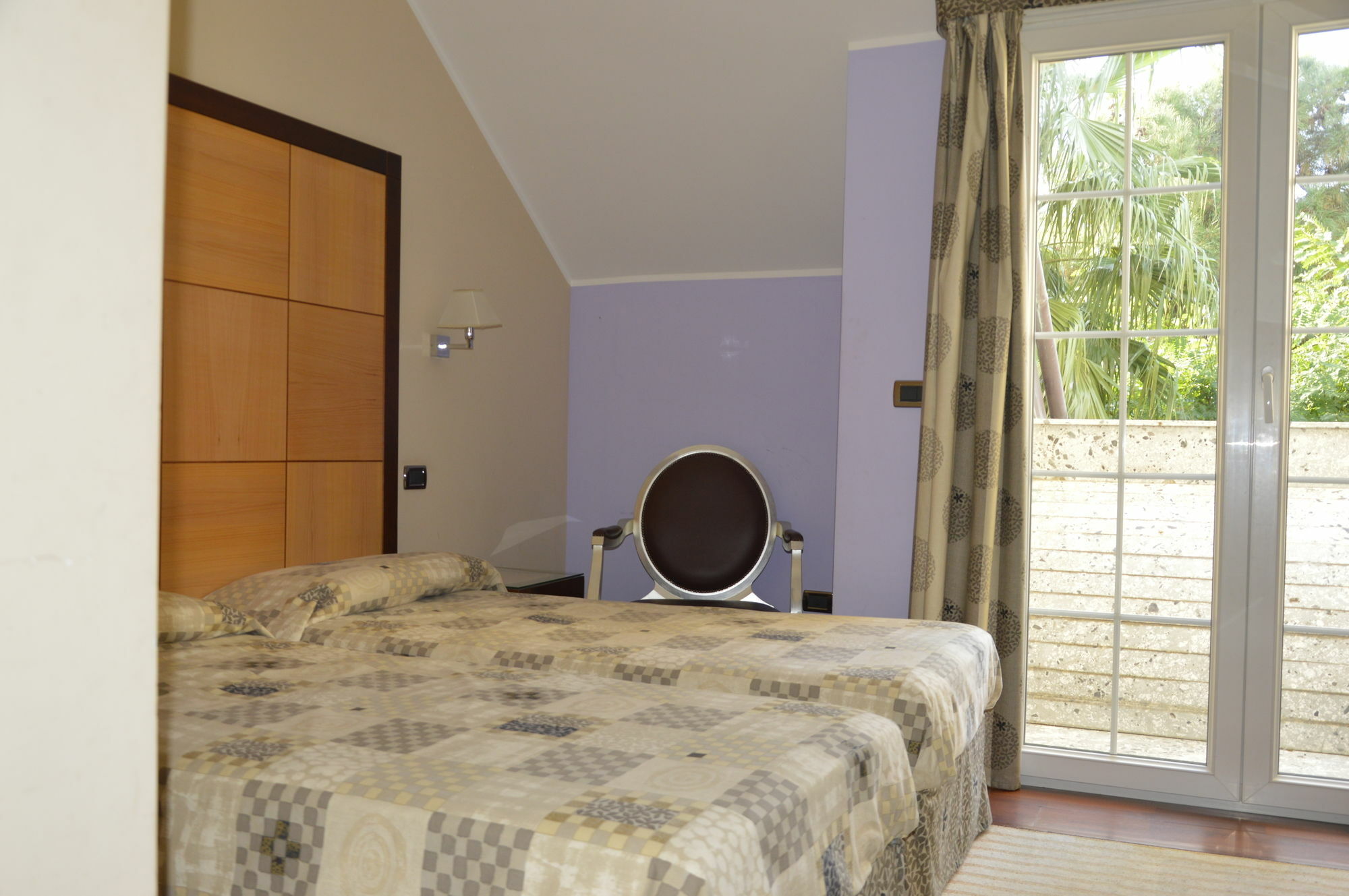 Regent Beach Hotel & Apartments Reggio di Calabria Ngoại thất bức ảnh